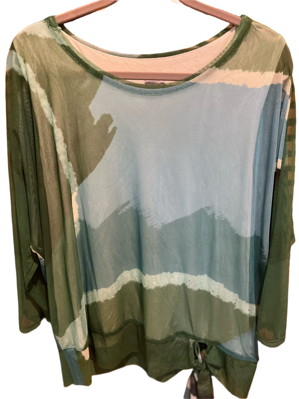 35. WOMENS CHICO’S 4/XXL DETAIL TOP